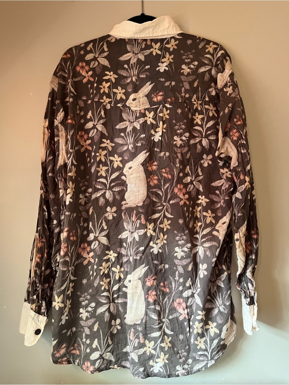 Magnolia Pearl Boyfriend Shirt Dolly Print - Picture 3 of 6